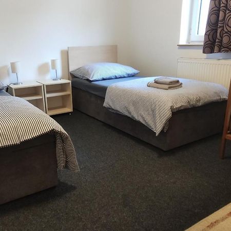 Xlsuite Apartment Comfort Pöstyén Kültér fotó