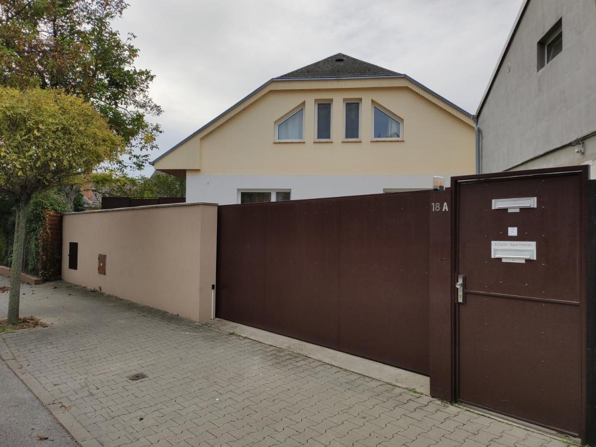 Xlsuite Apartment Comfort Pöstyén Kültér fotó
