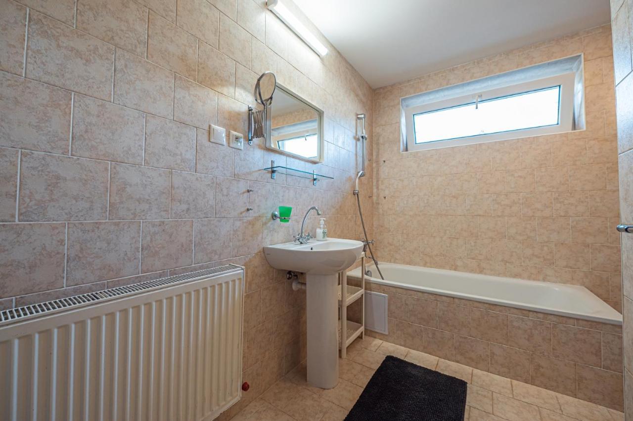 Xlsuite Apartment Comfort Pöstyén Kültér fotó