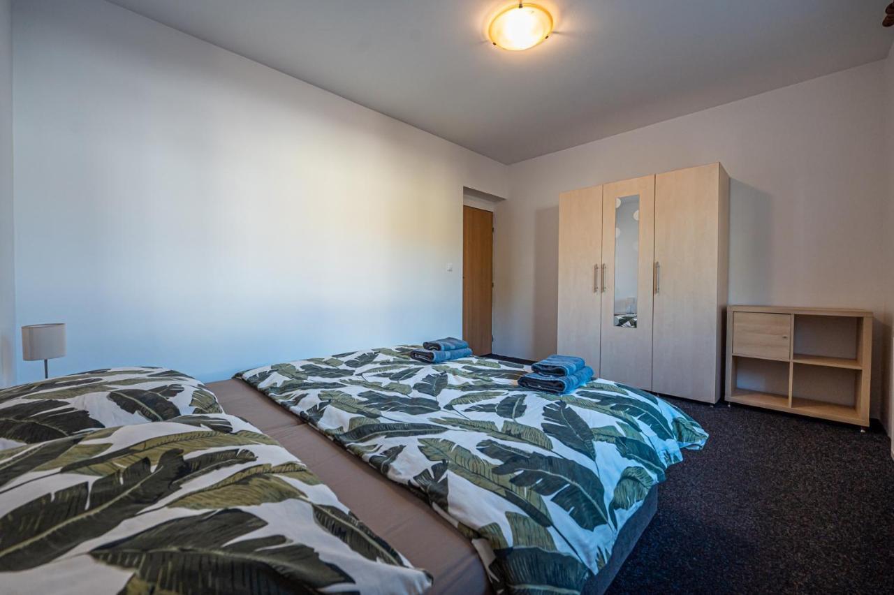 Xlsuite Apartment Comfort Pöstyén Kültér fotó
