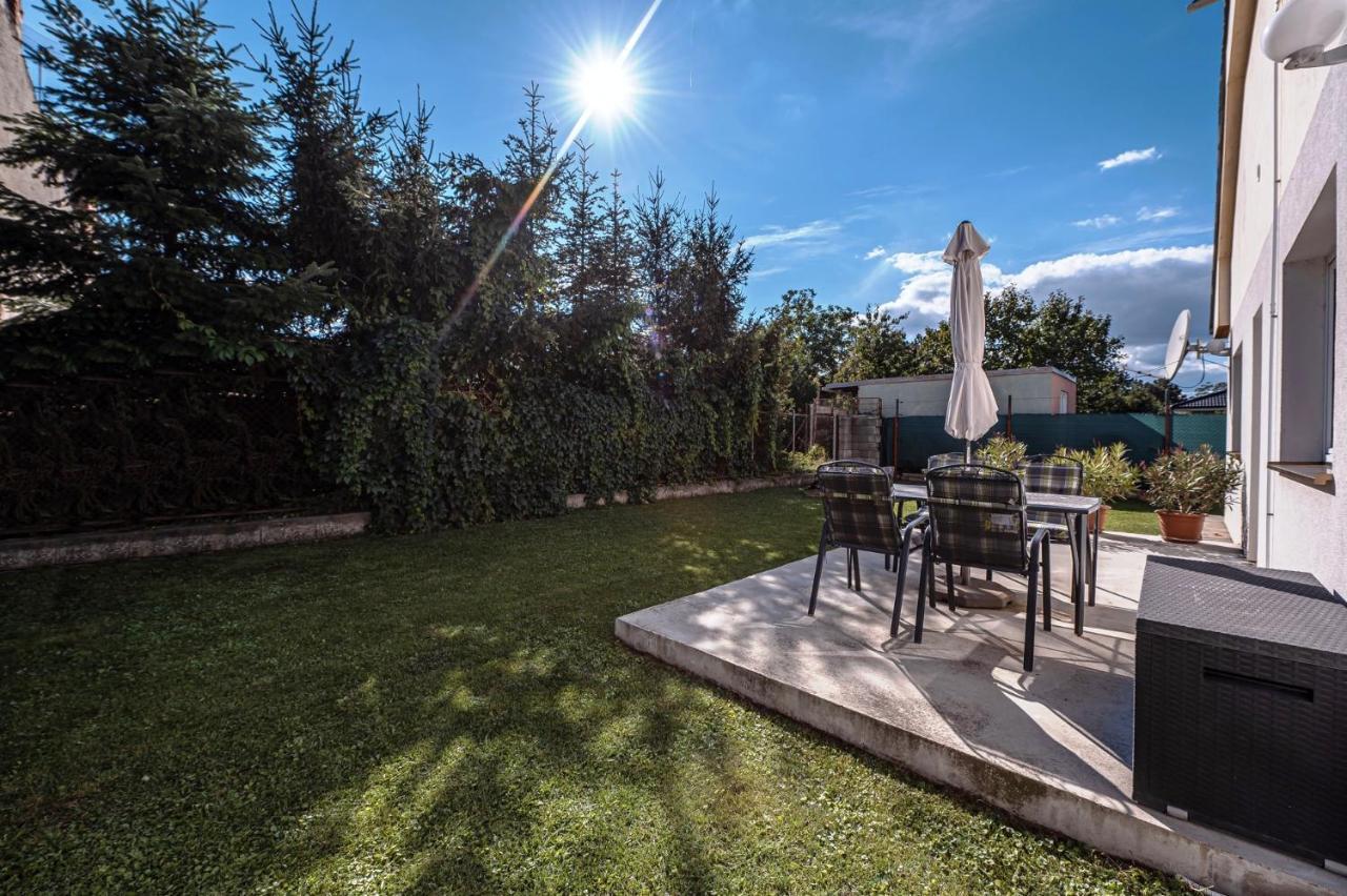 Xlsuite Apartment Comfort Pöstyén Kültér fotó
